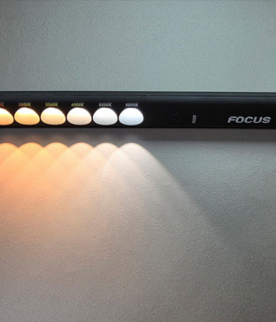 포커스 LED 컬러바 4W 포터블 CCT 휴대용 색온도기 조명색상 체크 손전등